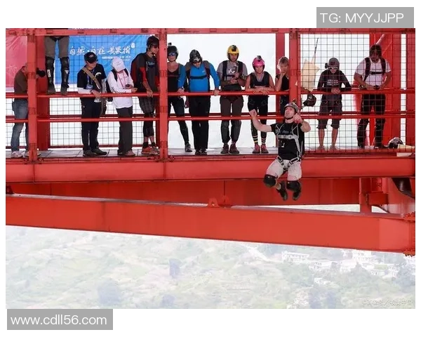 杭州极限运动队团队协作变革引发热议探索极限运动的新未来 杭州极限运动队团队协作变革引发热议探索极限运动的新未来