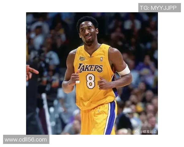 03年科比在季后赛对决掘金的精彩表现与传奇时刻回顾