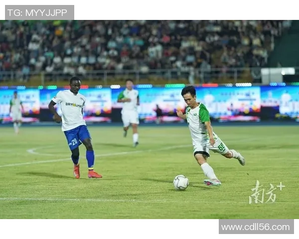 南墨尔本队与金士顿城的激烈对决展现足球魅力与团队精神